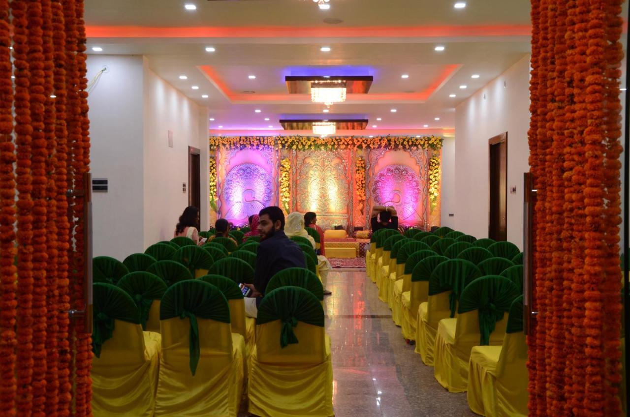 Arsh Residency Hotel *